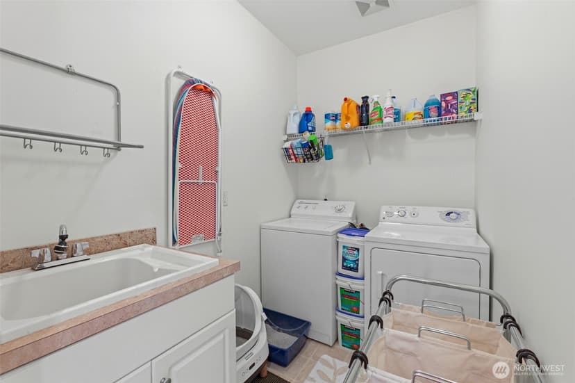 Property photo for 8424 Cirque Drive W, University Place photo 30