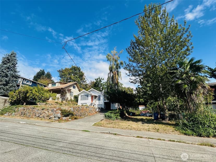 Property photo for 6538 51st Avenue S, Seattle