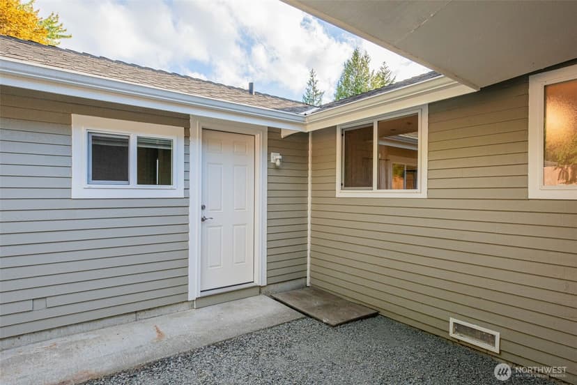 Property photo for 23105 32nd Avenue W, Brier photo 26