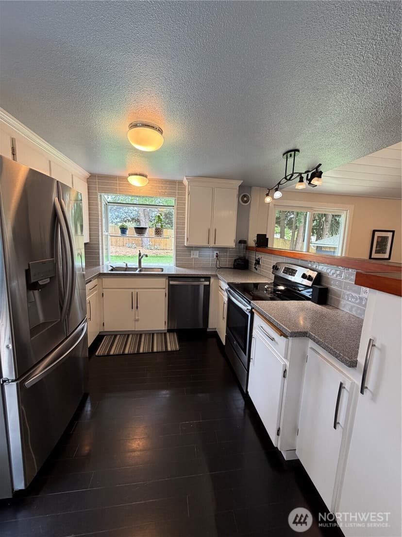 Property photo for 8304 55th Street W, University Place photo 7