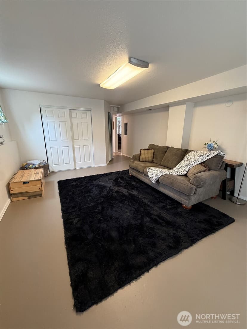 Property photo for 8304 55th Street W, University Place photo 13