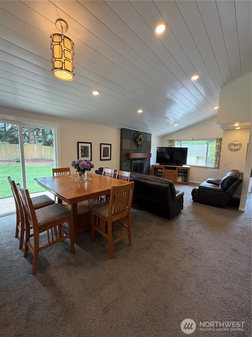 Property photo for 8304 55th Street W, University Place photo 5