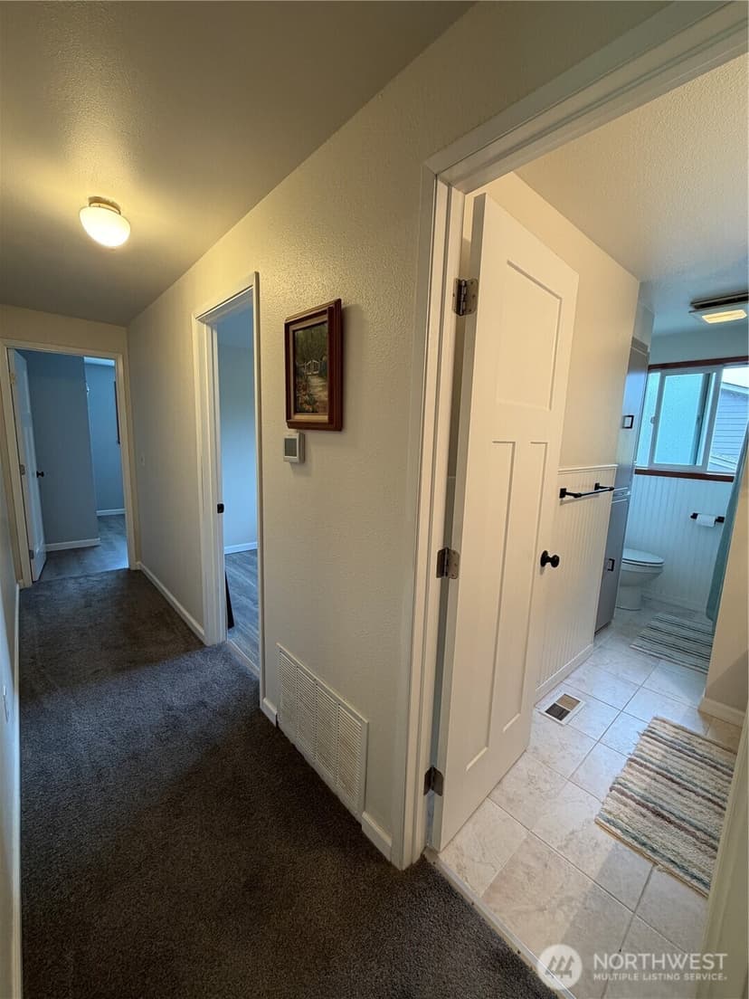 Property photo for 8304 55th Street W, University Place photo 14