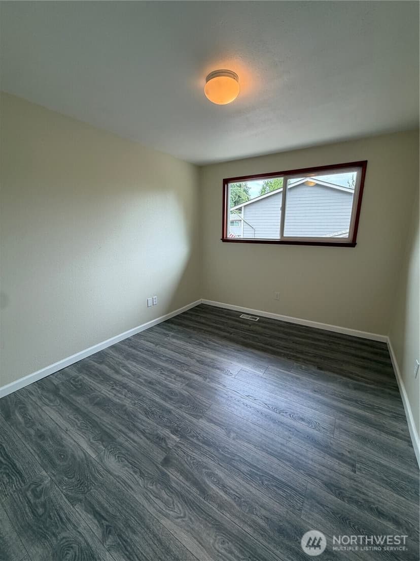 Property photo for 8304 55th Street W, University Place photo 18