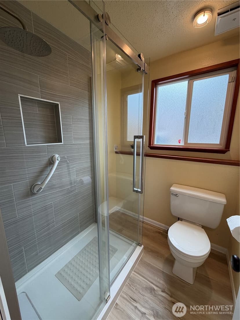 Property photo for 8304 55th Street W, University Place photo 11