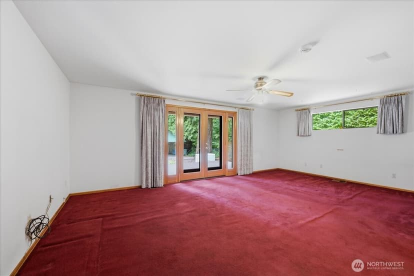 Property photo for 18461 Ballinger Way NE, Lake Forest Park photo 11