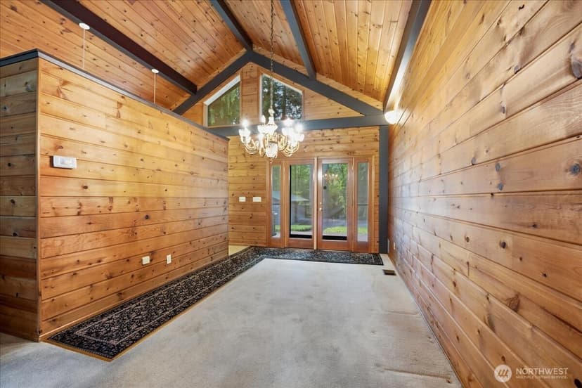 Property photo for 18461 Ballinger Way NE, Lake Forest Park photo 8