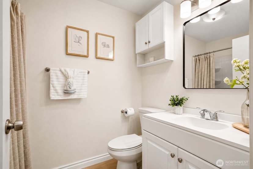 Property photo for 12435 NE 131st Court #D104, Kirkland photo 9