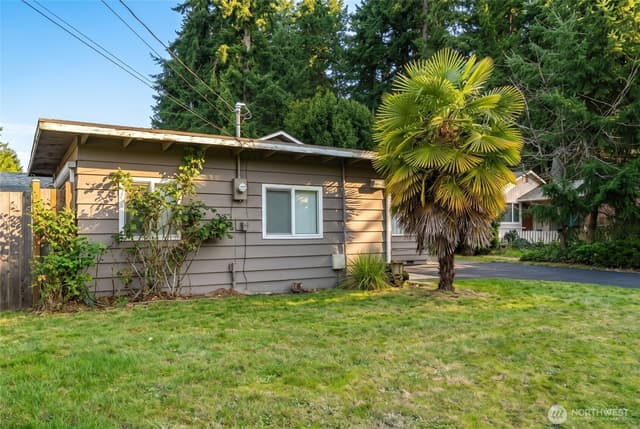 Property photo for 23504 58th Avenue W, Mountlake Terrace photo 4