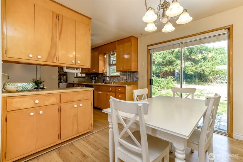 Property photo for 31226 6th Avenue S, Federal Way photo 7