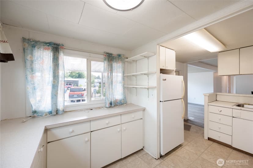 Property photo for 3235 S 182nd Street, SeaTac photo 2