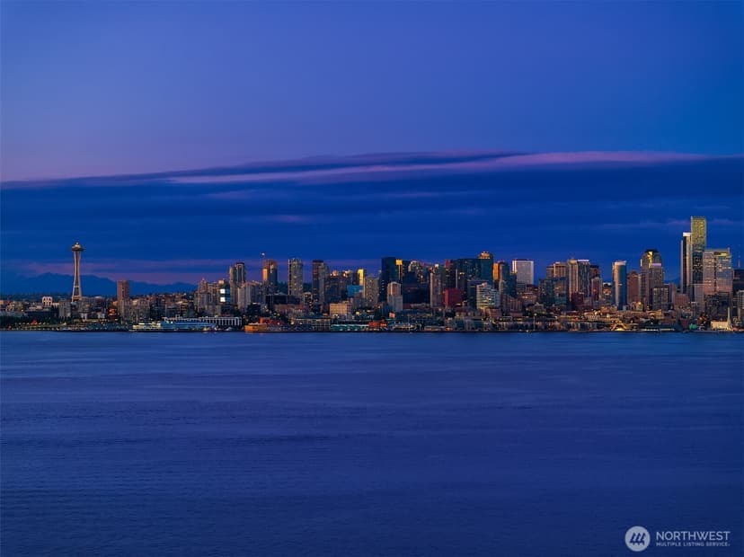 Property photo for 1101 Harbor Avenue SW #2C, Seattle photo 3