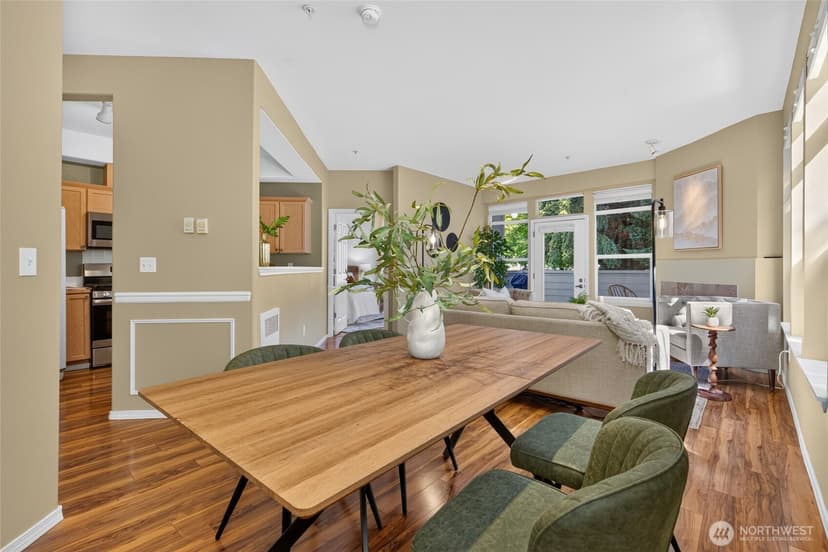 Property photo for 19412 48th Avenue W #103, Lynnwood photo 8