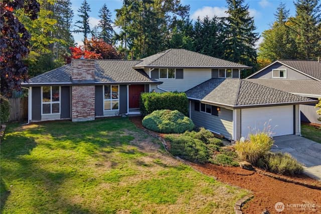 Property photo for 14307 SE 164th Street, Renton photo 2
