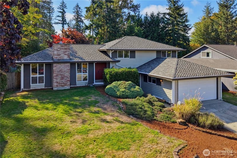 Property photo for 14307 SE 164th Street, Renton photo 2