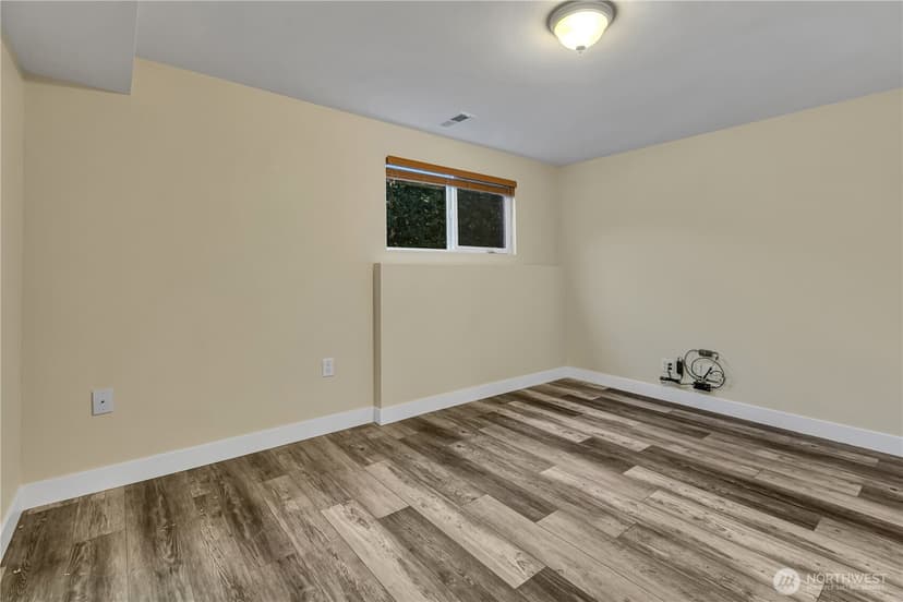 Property photo for 14307 SE 164th Street, Renton photo 23