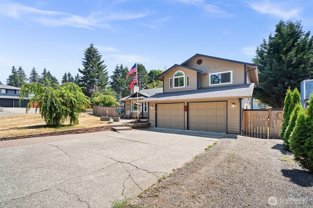 Property photo for 20416 120th Street Ct E, Bonney Lake photo 3