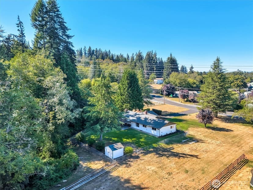Property photo for 2102 Vine Road, Brier photo 37