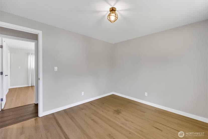 Property photo for 2102 Vine Road, Brier photo 21