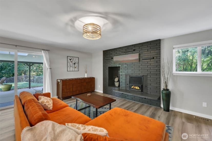 Property photo for 2102 Vine Road, Brier photo 12