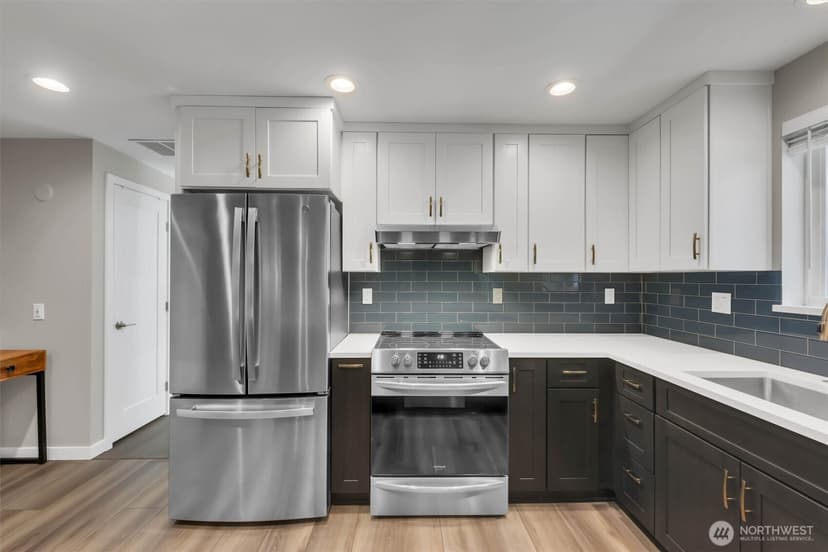 Property photo for 2102 Vine Road, Brier photo 8