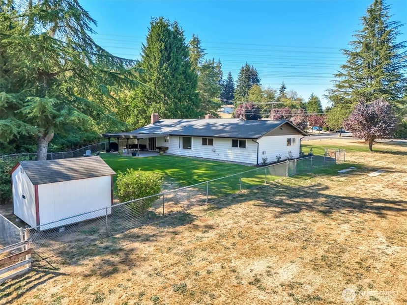 Property photo for 2102 Vine Road, Brier photo 36