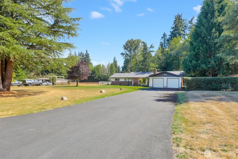 Property photo for 2102 Vine Road, Brier photo 30