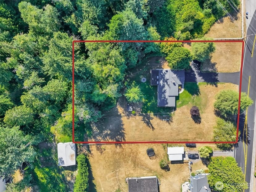 Property photo for 2102 Vine Road, Brier photo 34