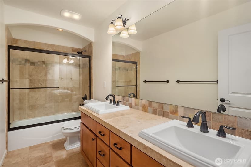 Property photo for 9313 190th Street SW, Edmonds photo 28