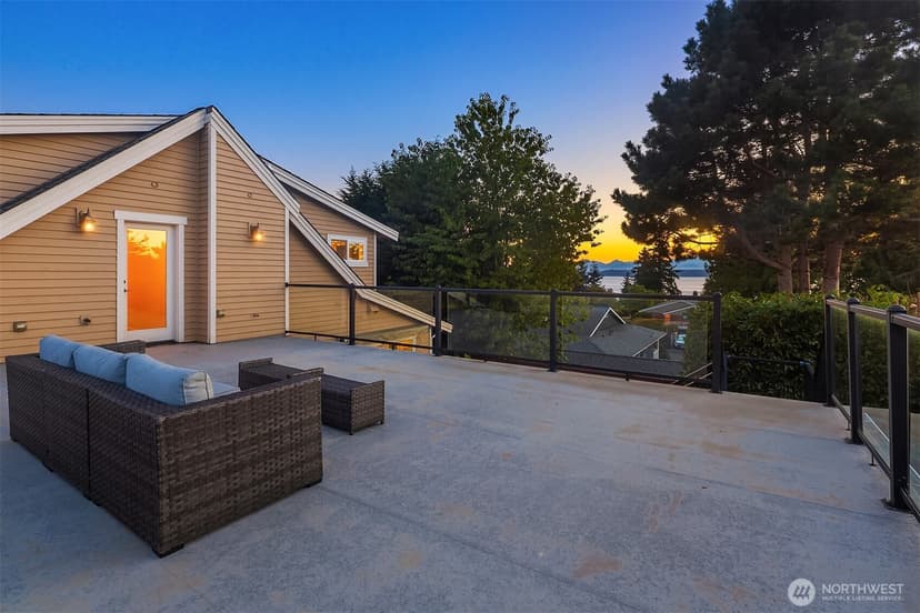 Property photo for 9313 190th Street SW, Edmonds photo 33