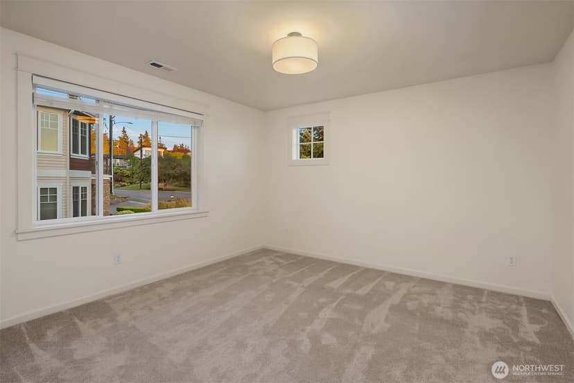 Property photo for 9313 190th Street SW, Edmonds photo 27