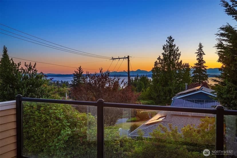 Property photo for 9313 190th Street SW, Edmonds photo 25