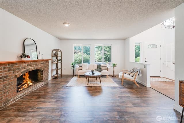 Property photo for 5905 147th Street SW, Edmonds photo 3