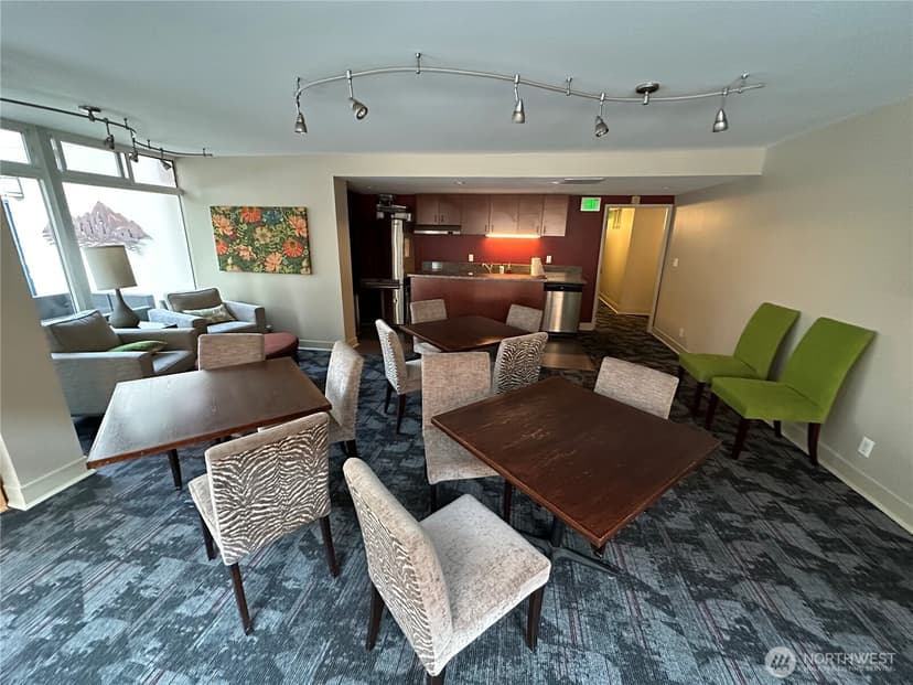 Property photo for 2100 3rd Avenue #1401, Seattle photo 28