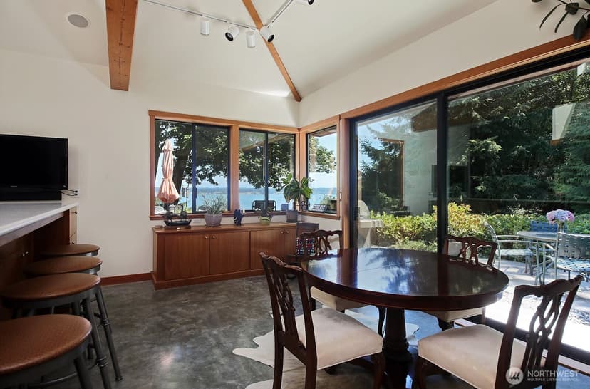 Property photo for 3679 Saratoga Road, Langley photo 22