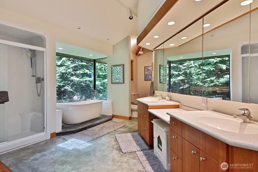Property photo for 3679 Saratoga Road, Langley photo 28