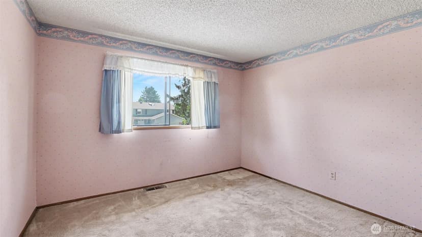 Property photo for 4233 192nd Court SE, Issaquah photo 20