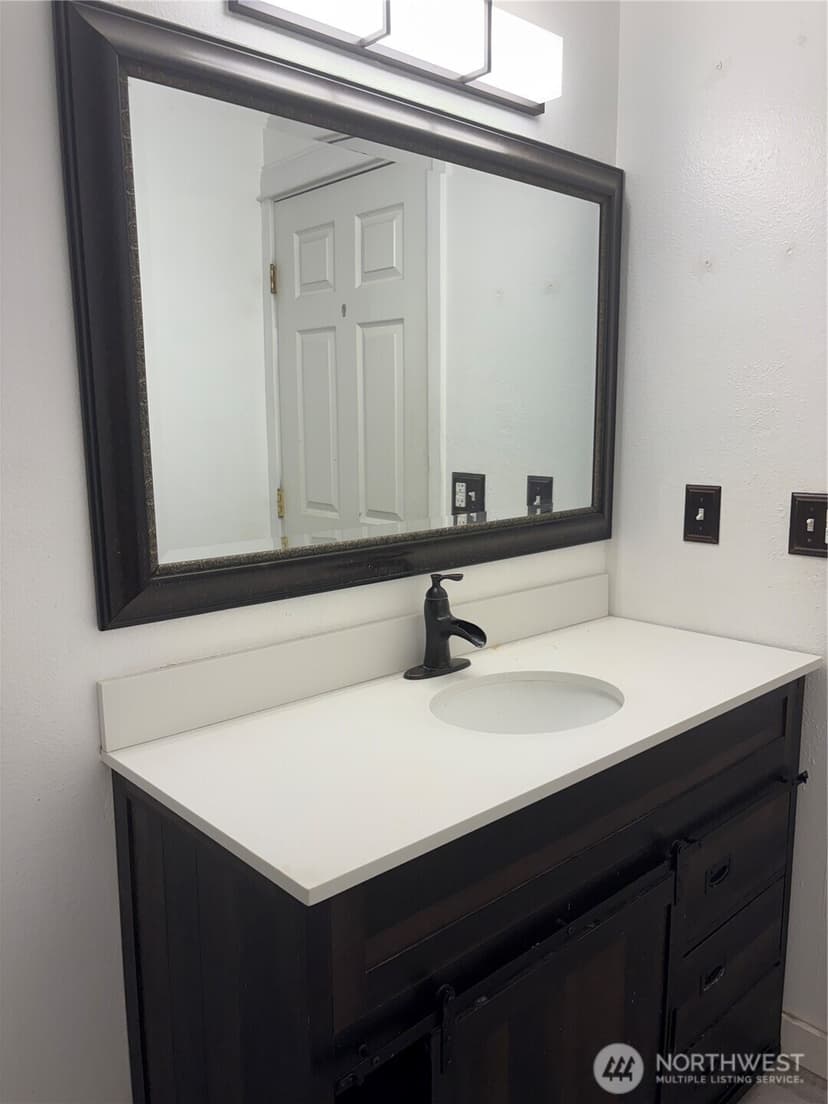 Property photo for 4883 Laura Lane SE, Port Orchard photo 13