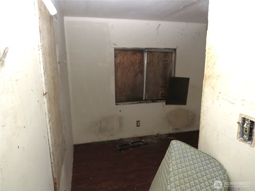Property photo for 804 S Rain Street NE, Ocean Shores photo 4