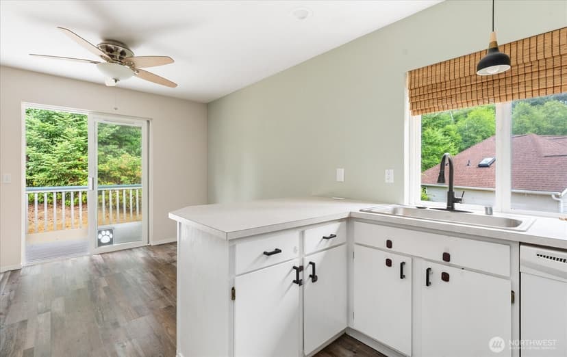 Property photo for 4361 Shadowood Drive, Clinton photo 11