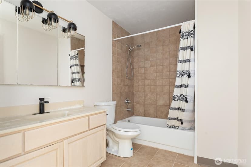 Property photo for 4361 Shadowood Drive, Clinton photo 21