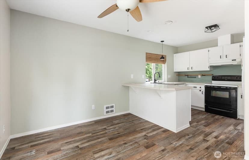 Property photo for 4361 Shadowood Drive, Clinton photo 9