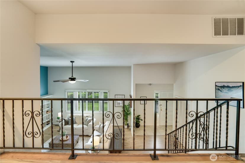 Property photo for 11206 Clover Park Drive SW #25, Lakewood photo 13