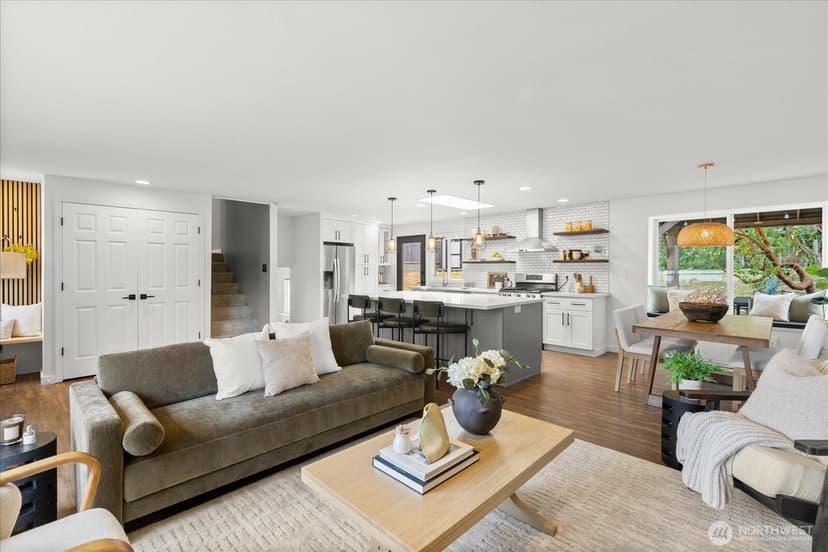 Property photo for 18015 Homeview Drive, Edmonds photo 6