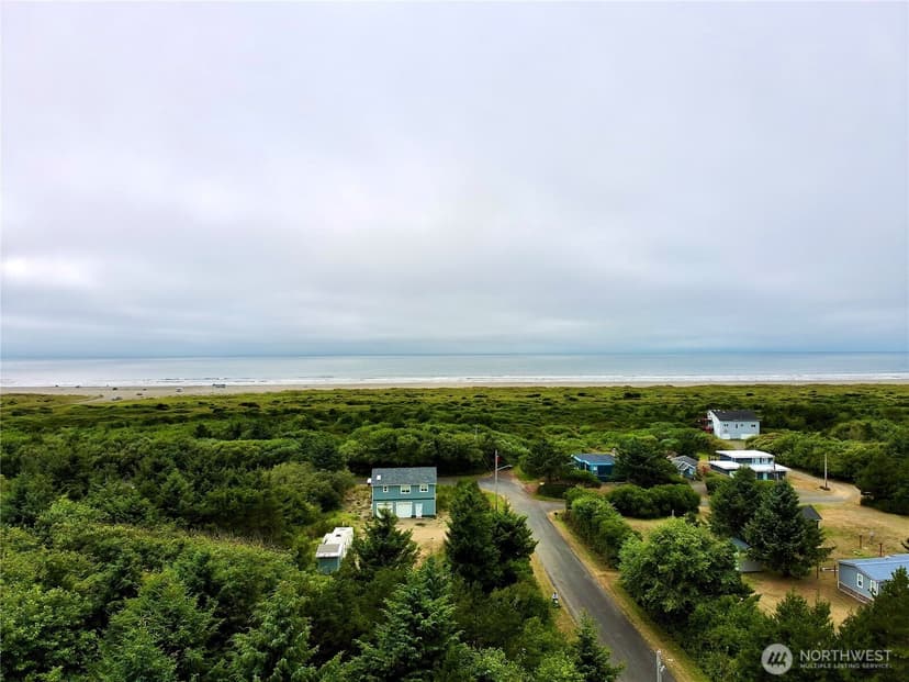 Property photo for 33 4th Avenue, Ocean Shores