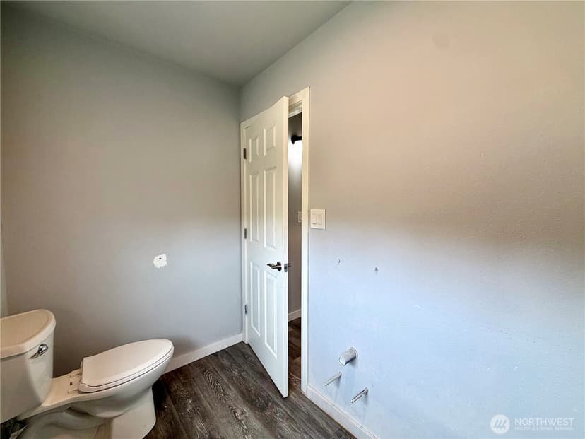 Property photo for 33 4th Avenue, Ocean Shores photo 23