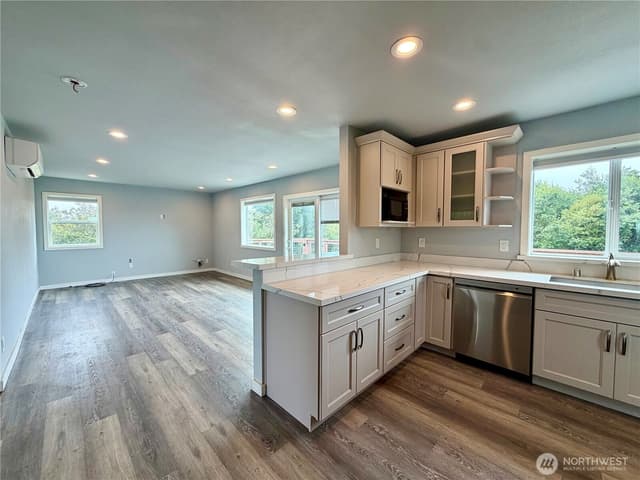 Property photo for 33 4th Avenue, Ocean Shores photo 4