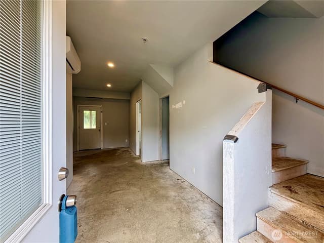 Property photo for 33 4th Avenue, Ocean Shores photo 3
