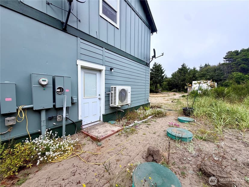 Property photo for 33 4th Avenue, Ocean Shores photo 30