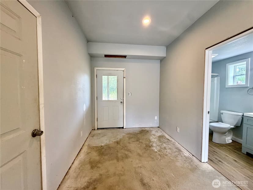 Property photo for 33 4th Avenue, Ocean Shores photo 25